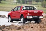 Toyota Hilux 4x4 Raider Double Cab 2016 года (ZA)
